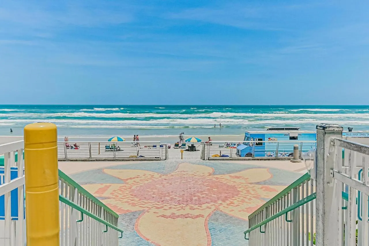 Penthouse Floor 1 Bedroom Resort Condo Direct Oceanfront Wyndham Ocean Walk - Daytona Funland 1908 Daytona Beach Apartment
